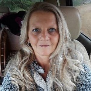 Meet your Posher, Ivanna